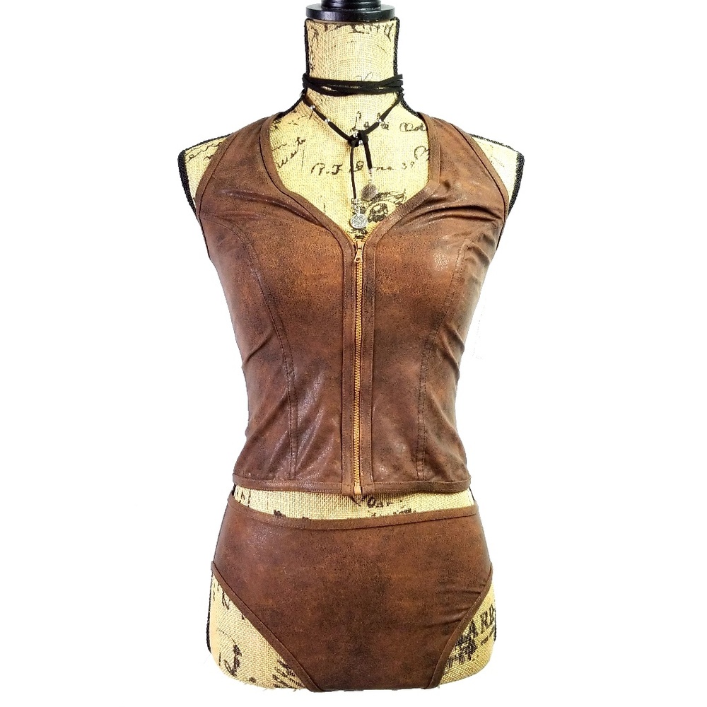 ❄️ KARLA COLETTO: Sexy Leather-look Zip-up Tankini